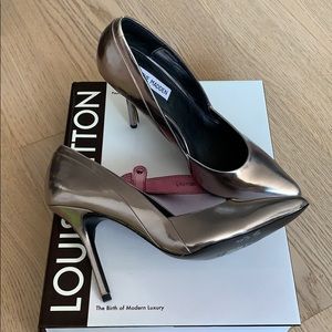 Steve Madden Rose Gold  Aged Copper Stiletto Heel